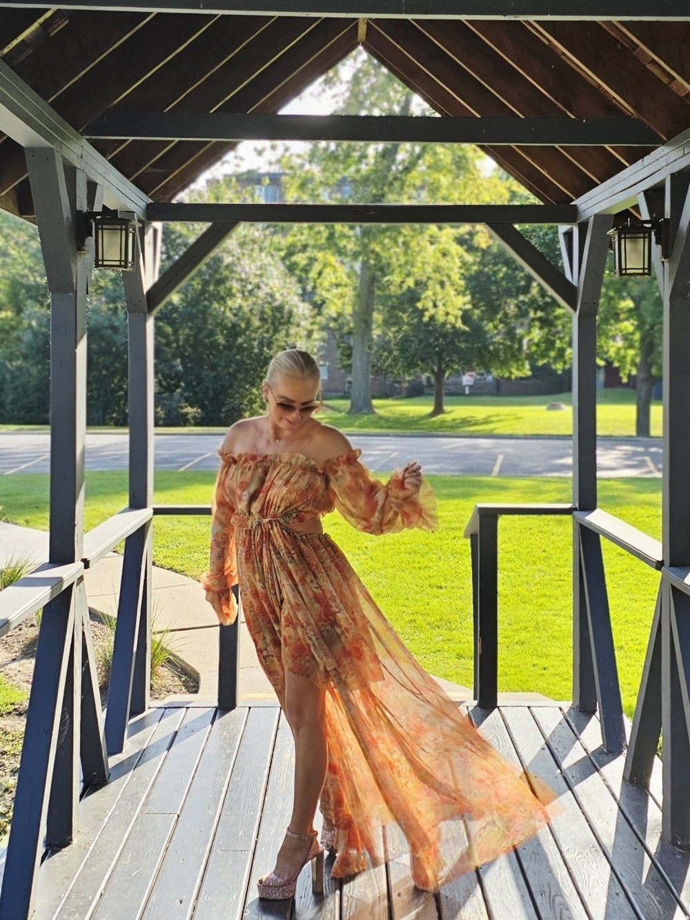 MIMI BOUTIQUE Sheer Off-Shoulder Maxi Dress in Rust Floral made In POLAND - Picture 7 of 9
